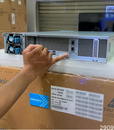 DP7400_2909-5.png