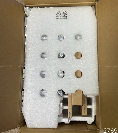 DS1823xs+_2769-2.png