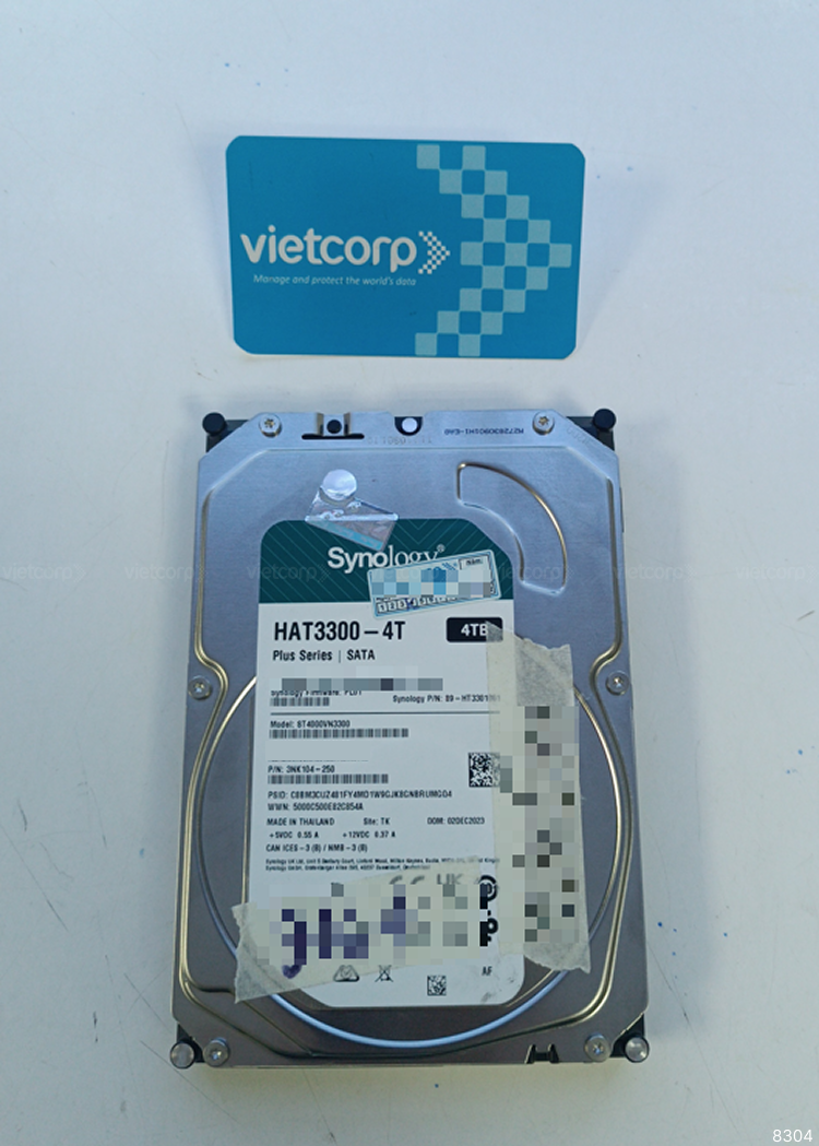 HAT3300-4T_8304.png