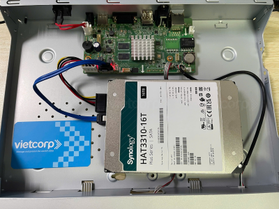 hat3310-16t_o_cung_synology_cho_dau_ghi_camera (2).png