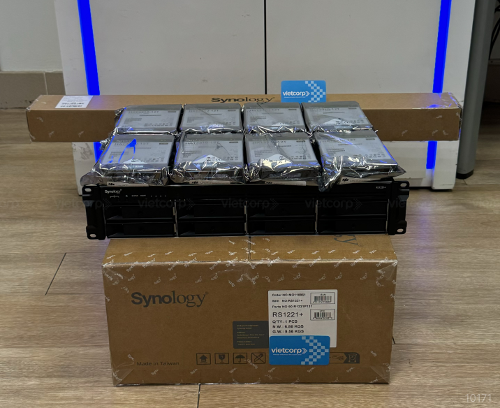 RS1221+_HAT3310-12T_10171 (3).png