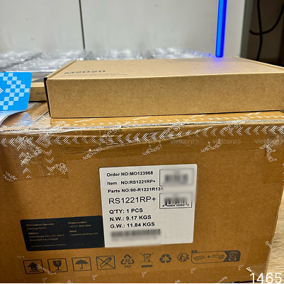 RS1221RP+_1465-2.png