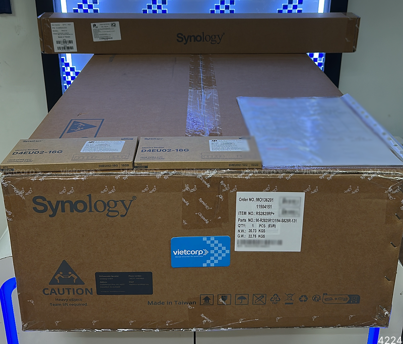 RS2825RP+_4224.png