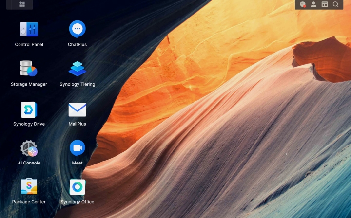 Synology_DiskStation_Manager_dsm_7.4.jpg