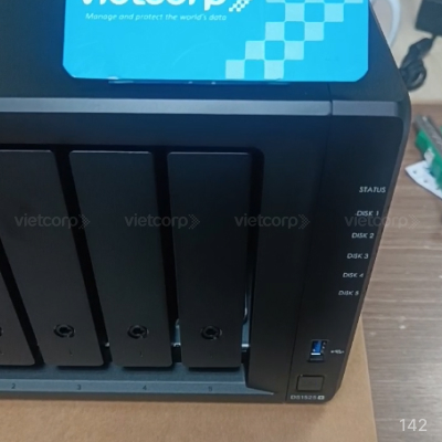 Synology_DS1525+_000142 (3).jpg