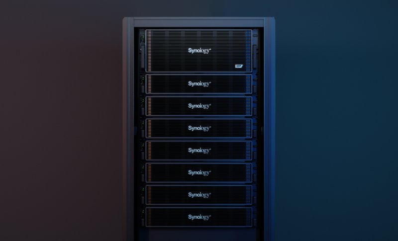 Synology_PAX224_mo_rong_dich_vu_du_lieu_cung_su_phat_trien_doanh_nghiep.jpg