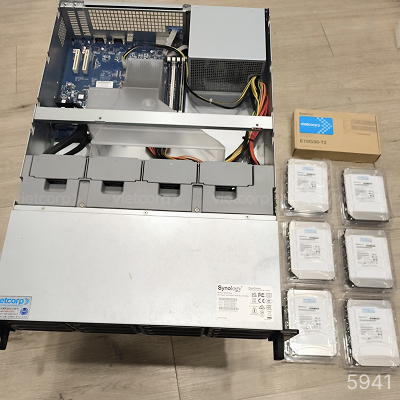 synology_rs3618xs_5941 (4).jpg