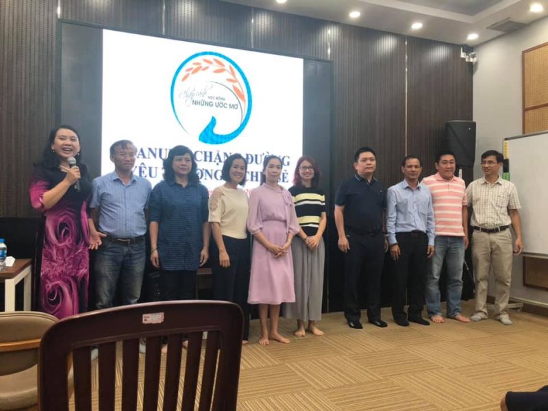 vietcorp-dong-hanh-cung-quy-hoc-bong-chap-canh-nhung-uoc-mo-canum-2019 (3).jpg