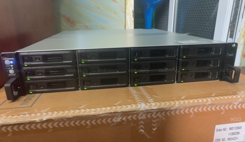 Vietcorp_trien_khai_Synology_RS2423+_9022 (1).jpg