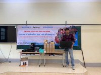 Vietcorp_tai_tro_may_tinh_vcloudpoint_cho_hoc_sinh_truong_PTDTBT_tieu_hoc_du_tien (1).jpg