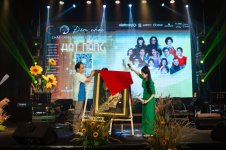 vietcorp_dong_hanh_cung_dem_nhac_hat_nang_canum_2025 (17).jpg