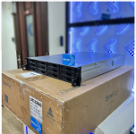 Tren_tay_NAS_Synology_UC3200-8.png